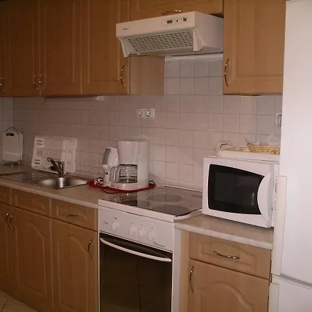 Centrum 2 Apartmanok Хевиз