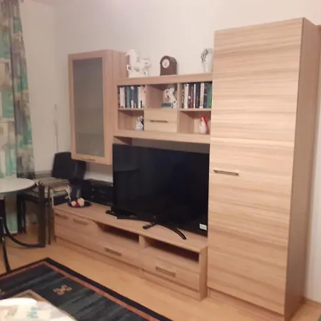 Centrum 2 Apartmanok * Heviz