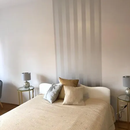 Centrum 2 * Héviz