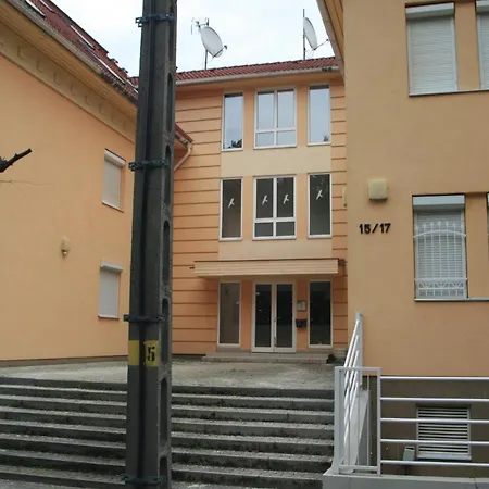 Apartament Centrum 2 *