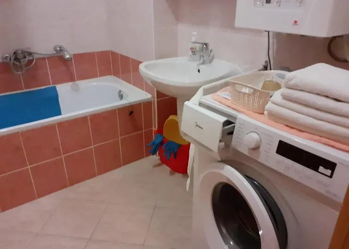 Centrum 2 Apartmanok Apartment *