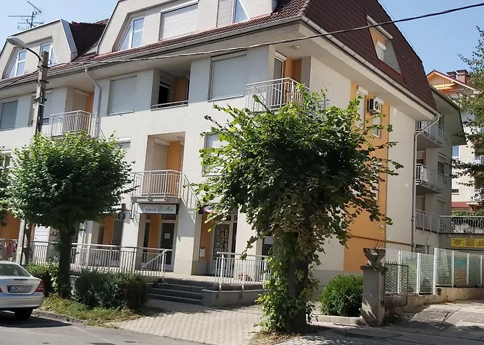 Centrum 2 Apartmanok Hévíz