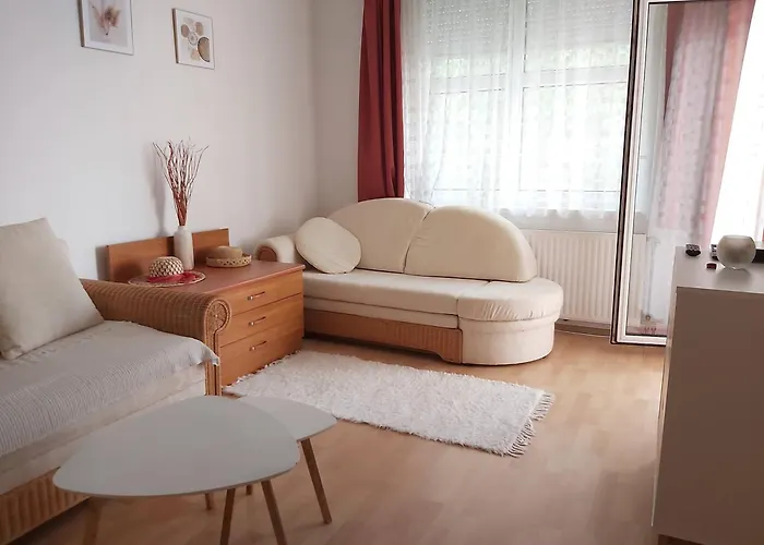 Centrum 2 Apartmanok Apartment Hévíz